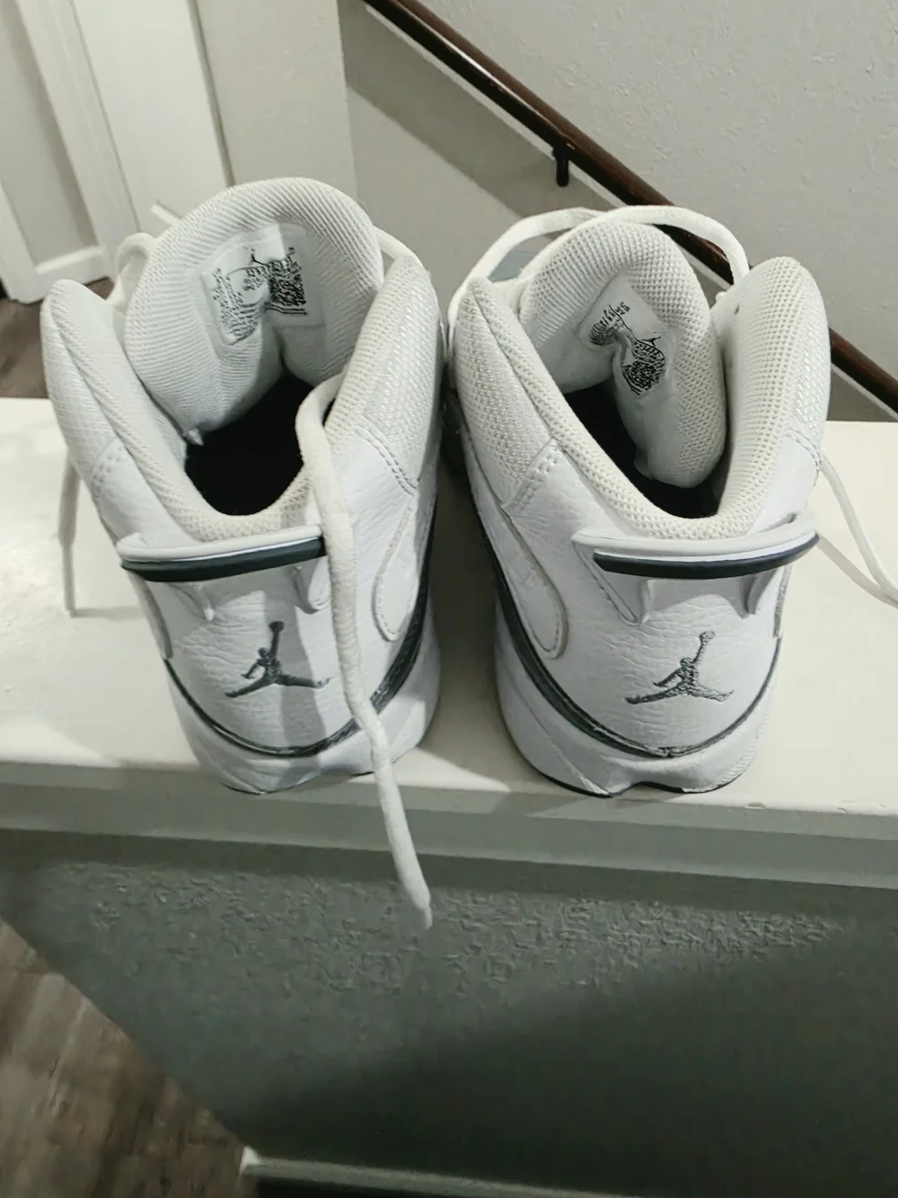 Nike Air Jordan White Kids Sneakers (3Y)